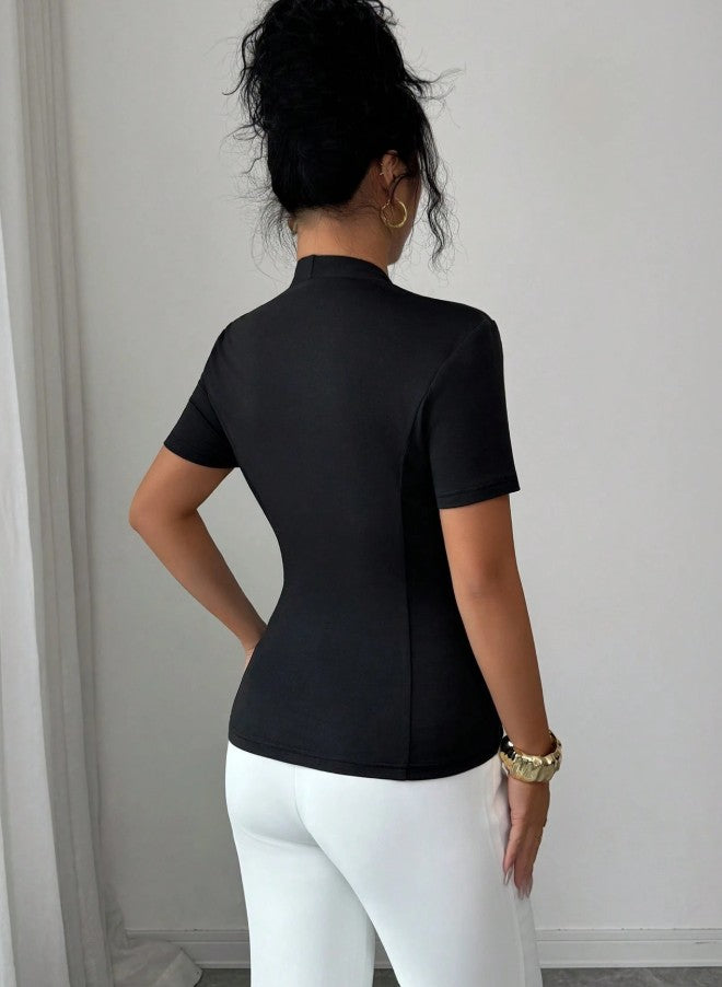Signature V-Neck T-Shirt