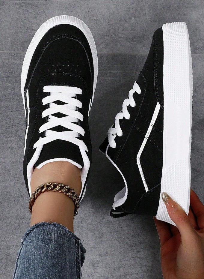 Women's Low-Top Sneakers