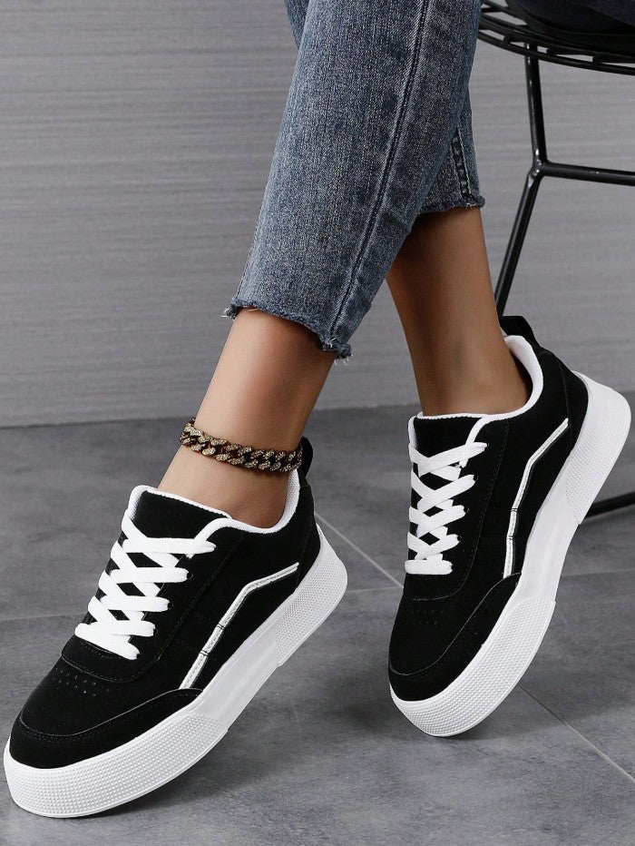 Women's Low-Top Sneakers
