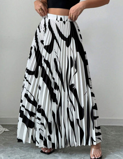 Women's Elegant Black And White Striped Pleated A-Line Skirt