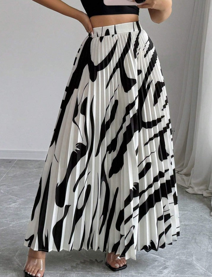 Women's Elegant Black And White Striped Pleated A-Line Skirt